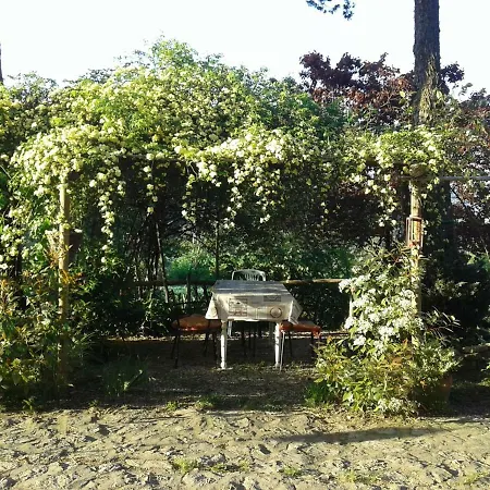 Della Rosa Bed & Breakfast